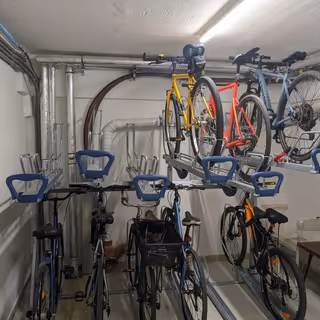 Bicykle nepatria do bytu. Ale kde ich uskladniť?